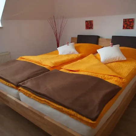 Neumann * Marbach am Neckar