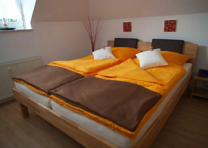 Neumann * Marbach am Neckar